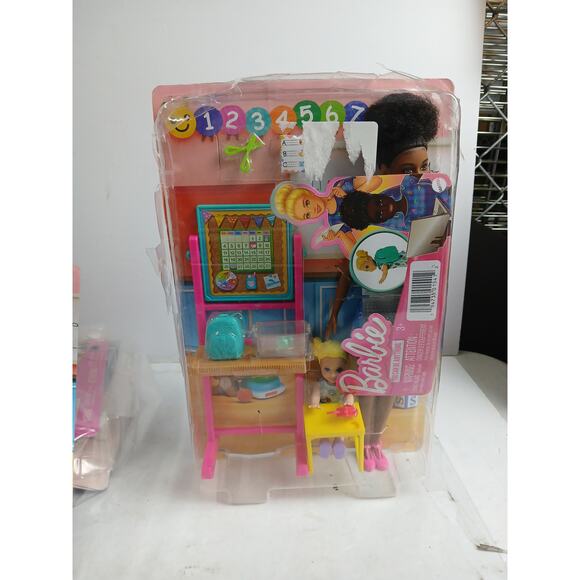 NWT Barbie Careers Teacher Playset with Blonde Doll, Toddler Doll & Accessories - Picture 2 of 8